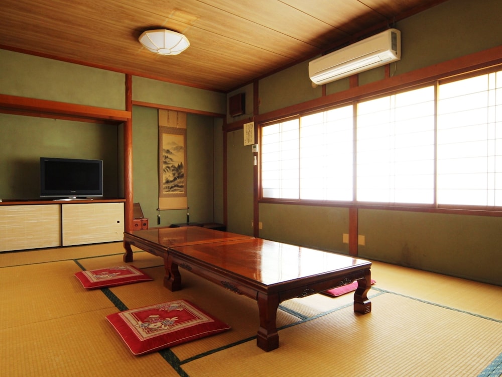 Photo 7