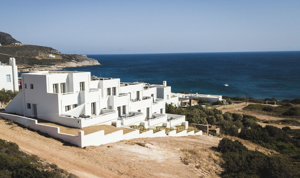 Phos de Antiparos