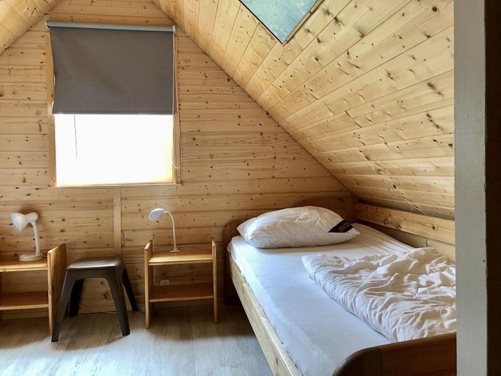 Relaxing Holiday Home Near Beach