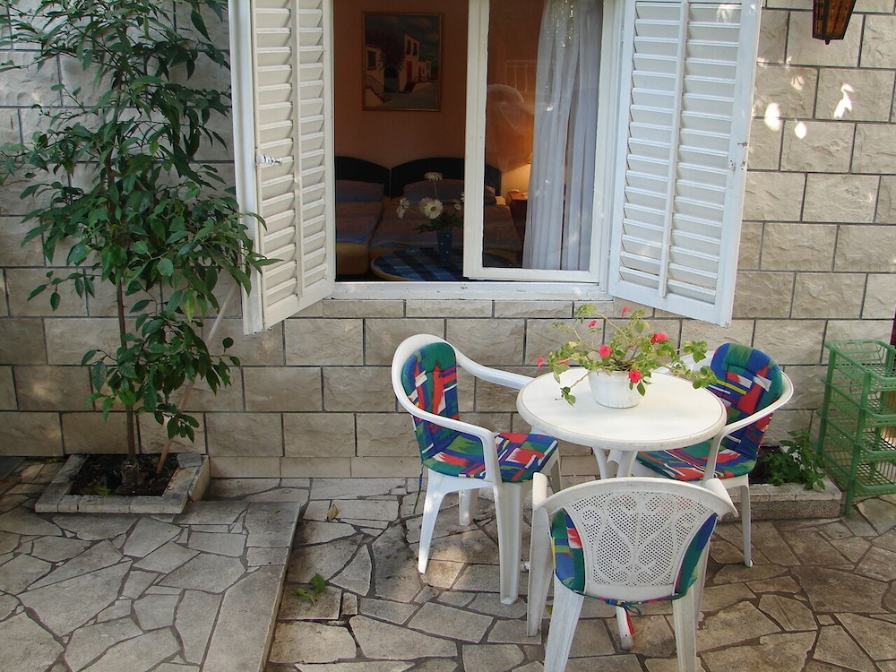 Petra - Apartments With Parking - SA1 view 2