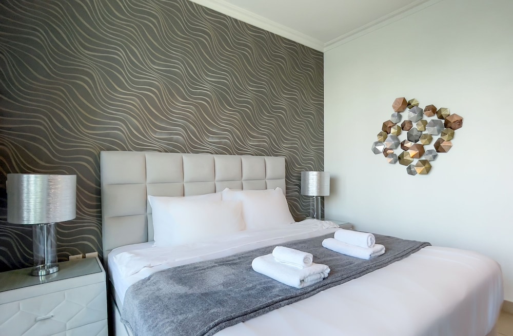 Elite LUX Holiday Homes - 3BR Full Burj Khalifa Fountain Views in Downtown