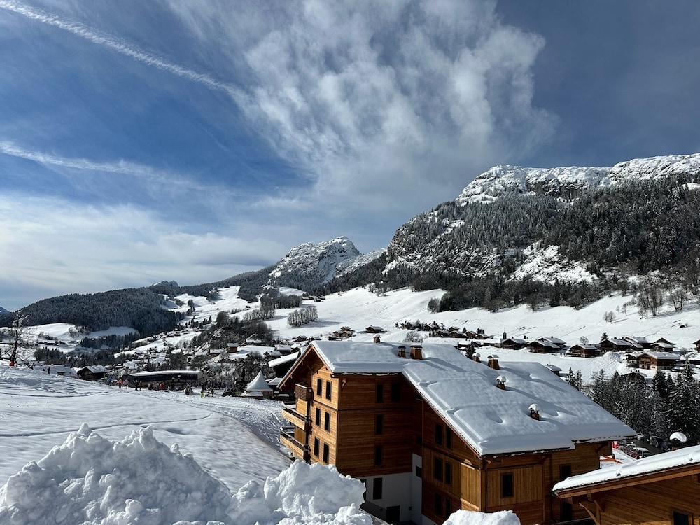 Le Lodge Monteva - Sur les pistes - Esc'Appart