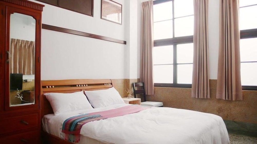 Tung Ning Hostel - Dafu St. view 4