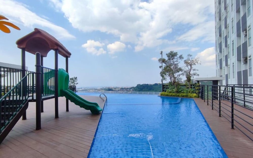 Best Deal And Cozy Studio Apartment Amartha View