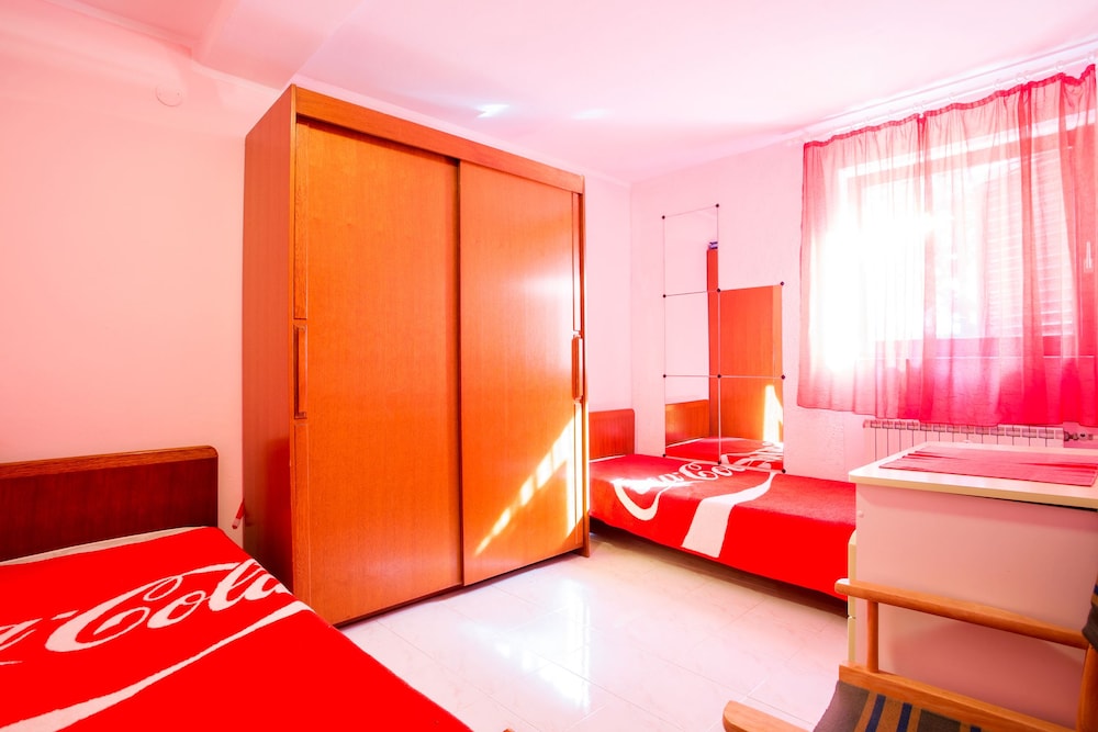 Apartment 736 view 2