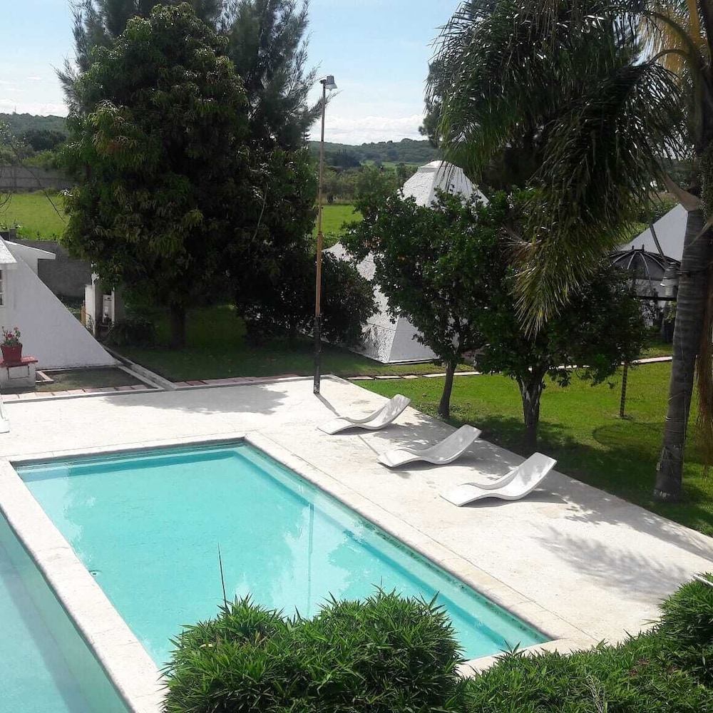 Villa Piramidal view 5
