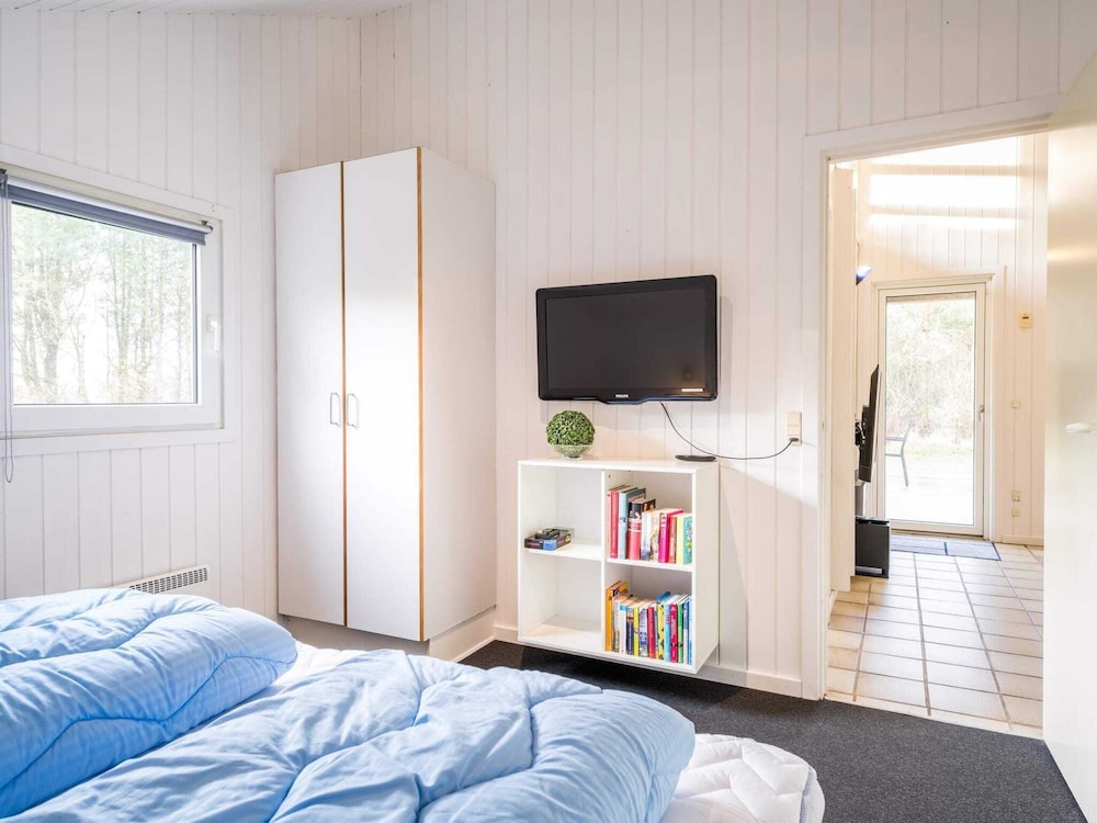 8 Person Holiday Home in Norre Nebel view 2