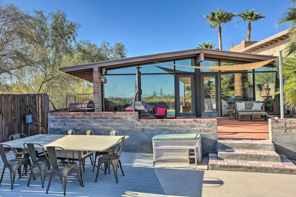 Tucson Oasis 'La Casa de las Palmas' w/ Pool!, photo 14