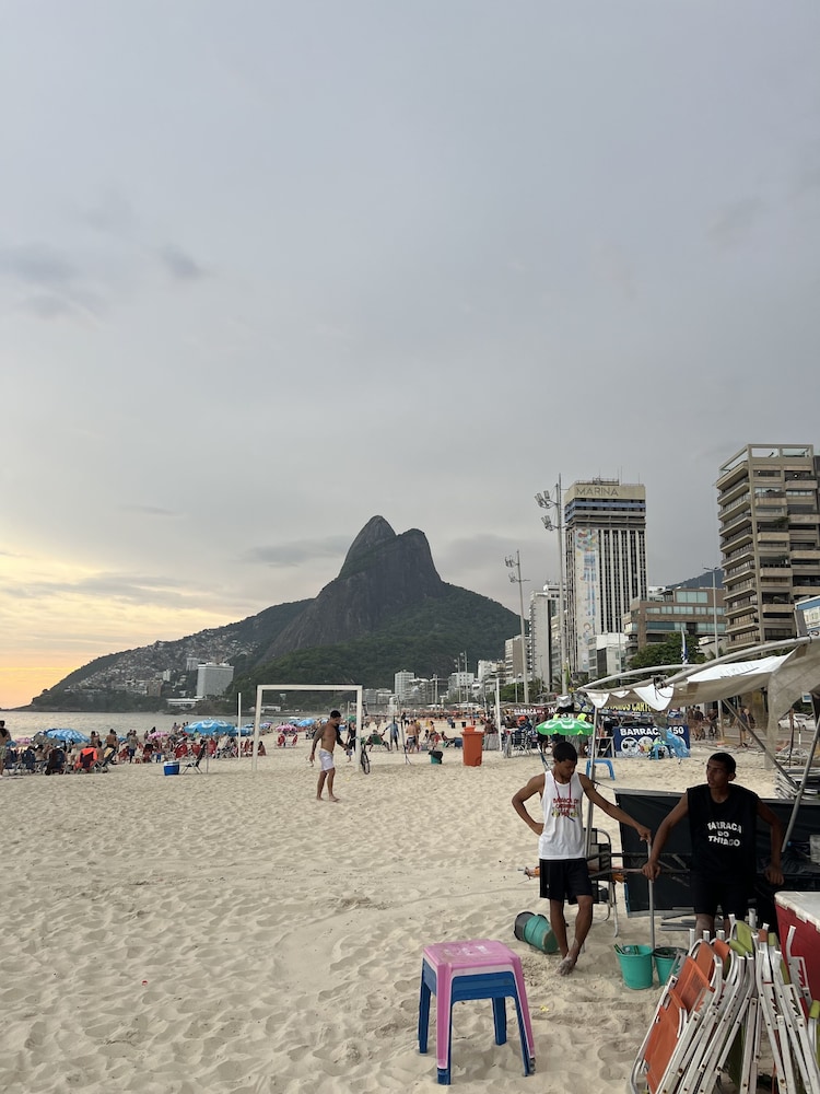 Ipanema - Leblon apt - great location
