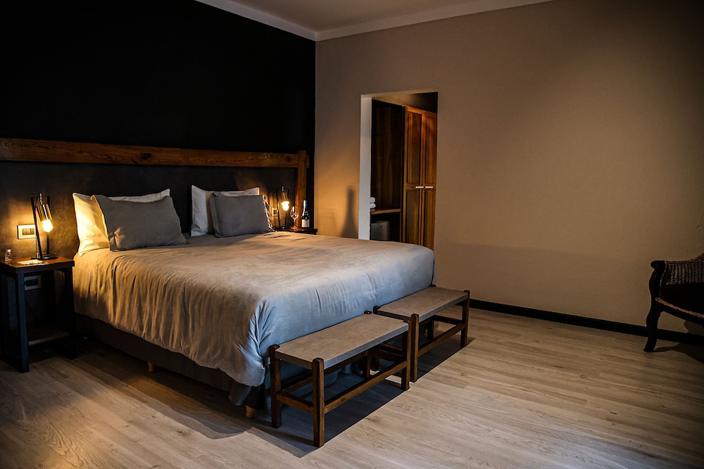 Algodon Wine Estates and Champions Club
