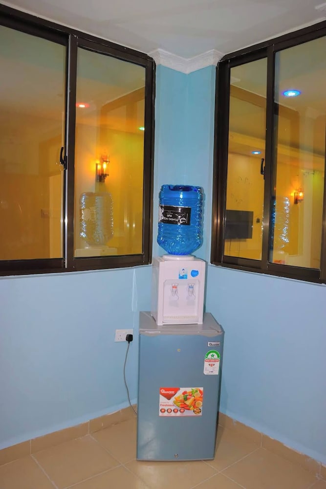 Lux Suites Taris Apartments Rongo
