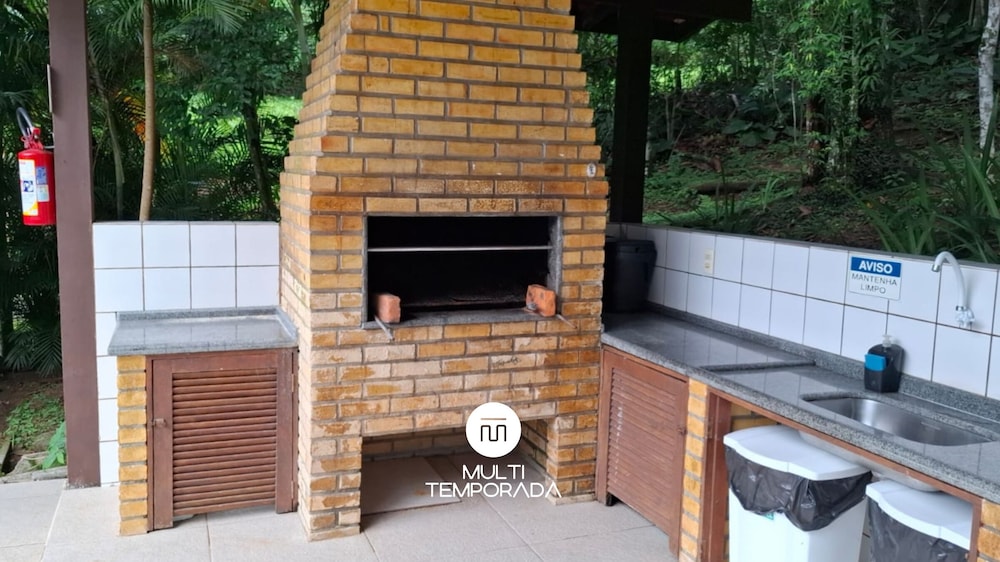 Apartamento Canajurê com Piscina Floripa