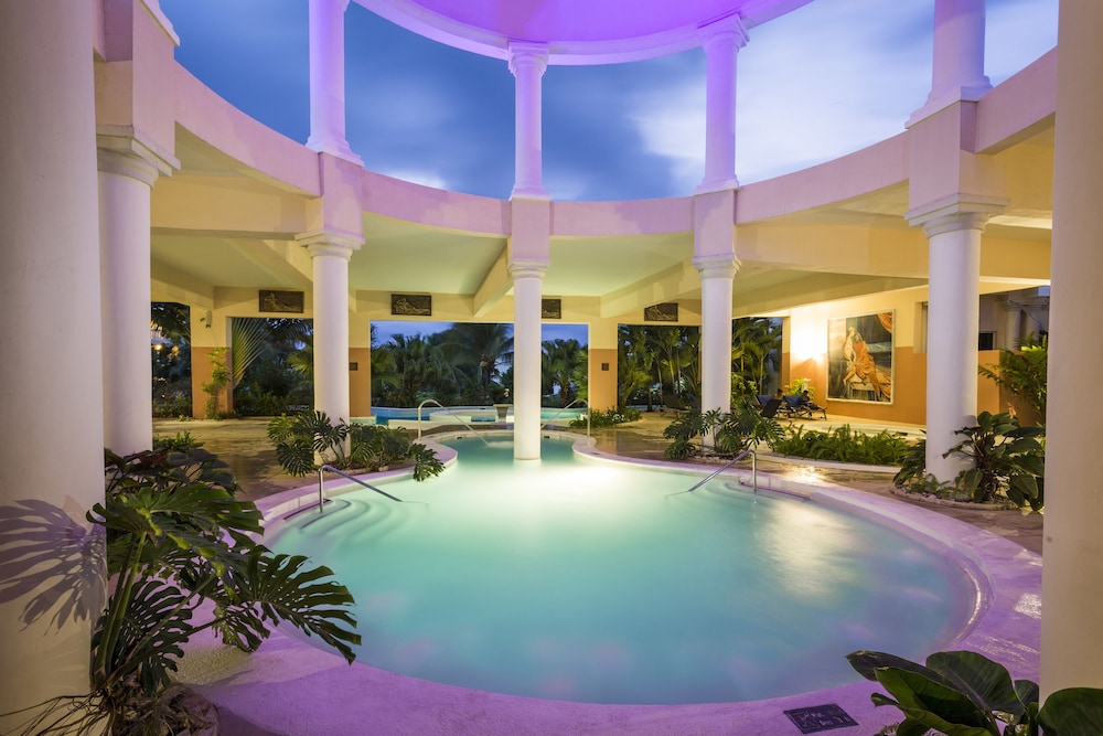 Grand Palladium Jamaica Resort  Spa All Inclusive - Property Image 102