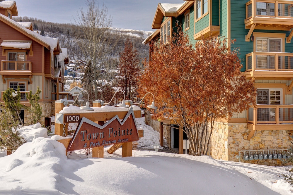 Town Pointe 3 Bedrooms TPC-301C by KBM view 5