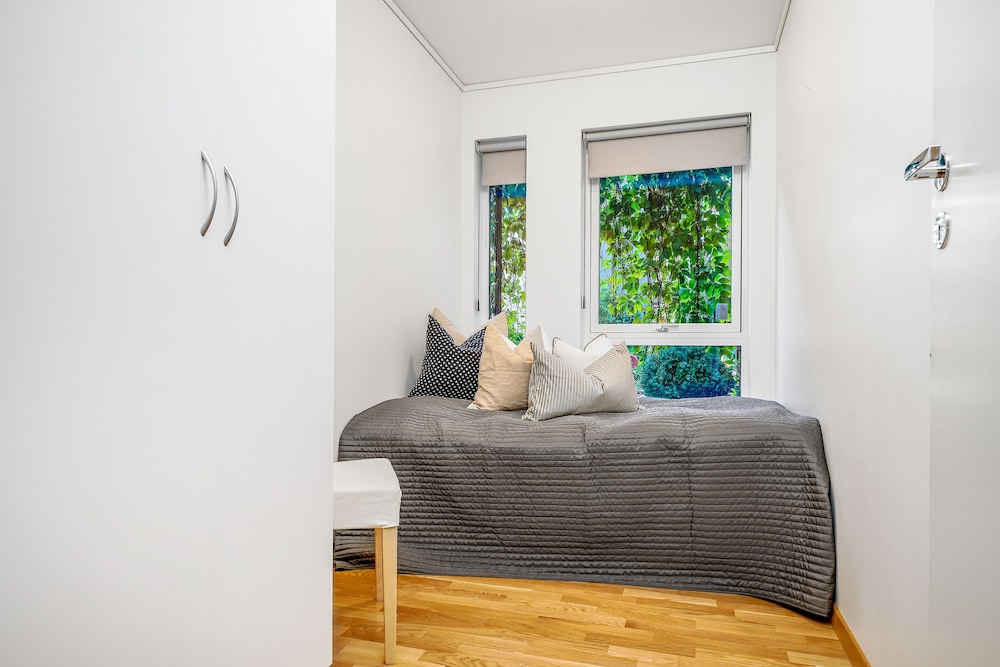 Nordic Host Luxury Apts-C.Krohgs Gate 39 view 2