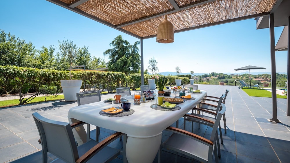 Villa Atmosfere 8 in Frassi view 4