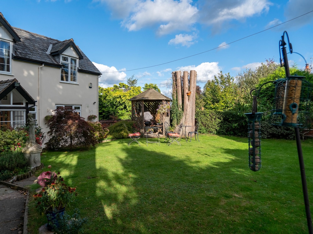 Eleri Cottage
