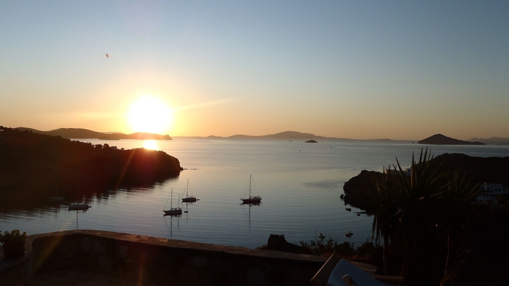 Patmos Exclusive Villas