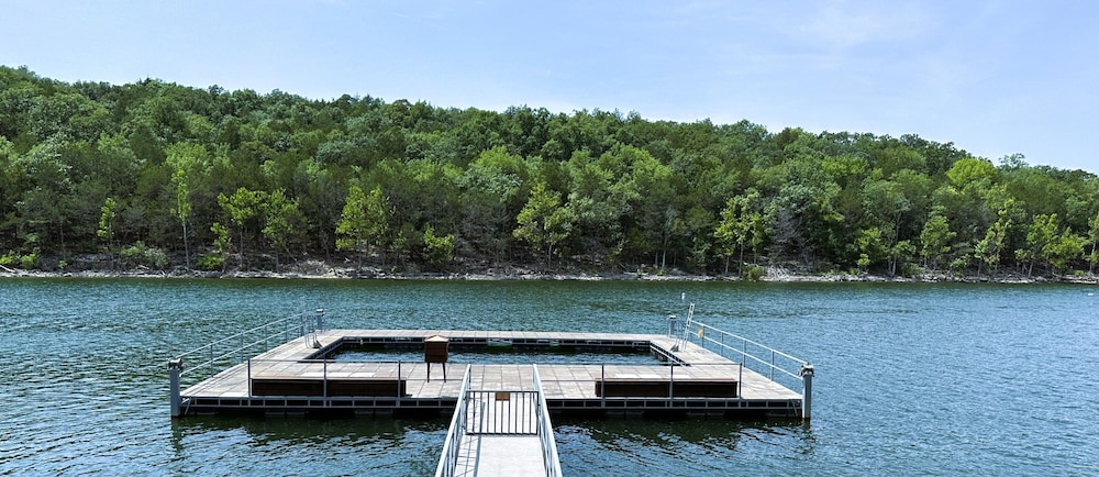 Stonewater Cove