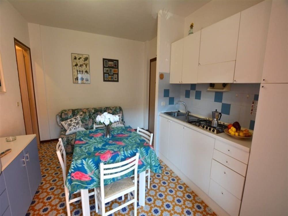 Central Apartment Near the Beach With Parking