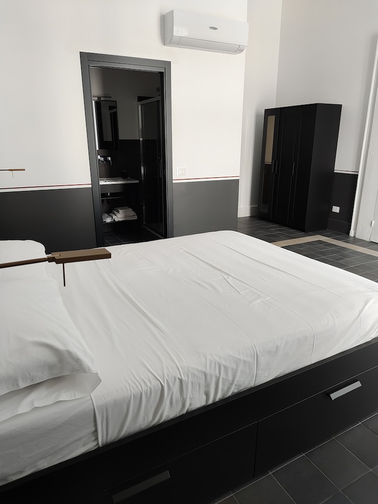 Altoledo Rooms and Suite
