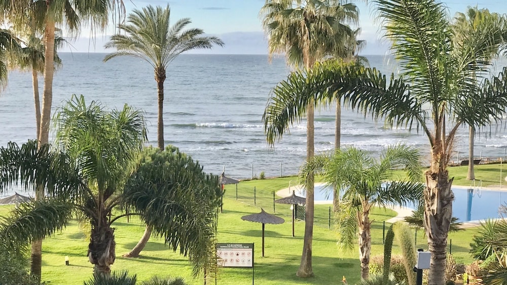 MI CAPRICHO C11 luxury apartment by the Sea