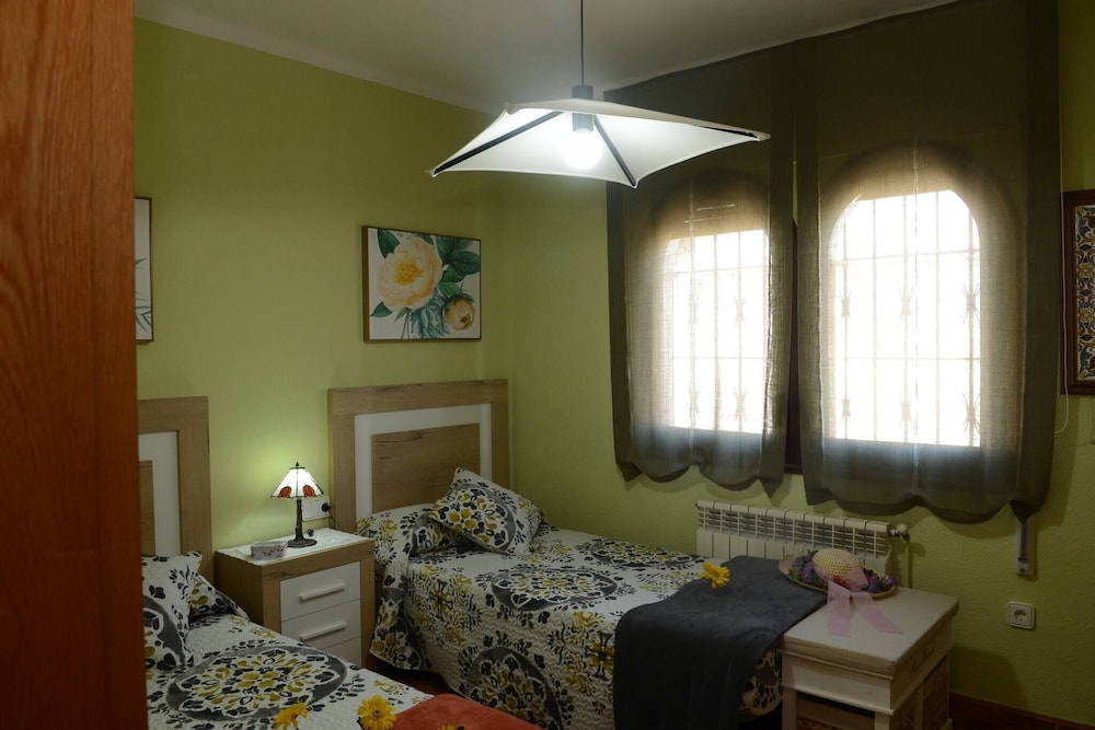Villa Balneari Resort Casa Vacances Per Famílies Chalet Casa Rural