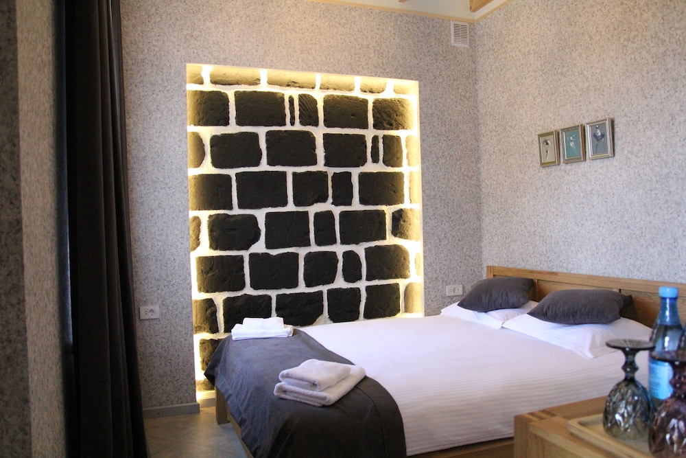 JINJOTEL Boutique Hotel
