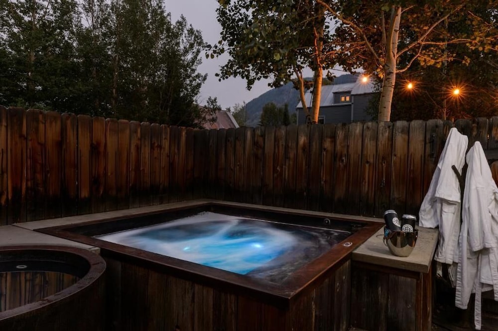 Eleven Sopris House