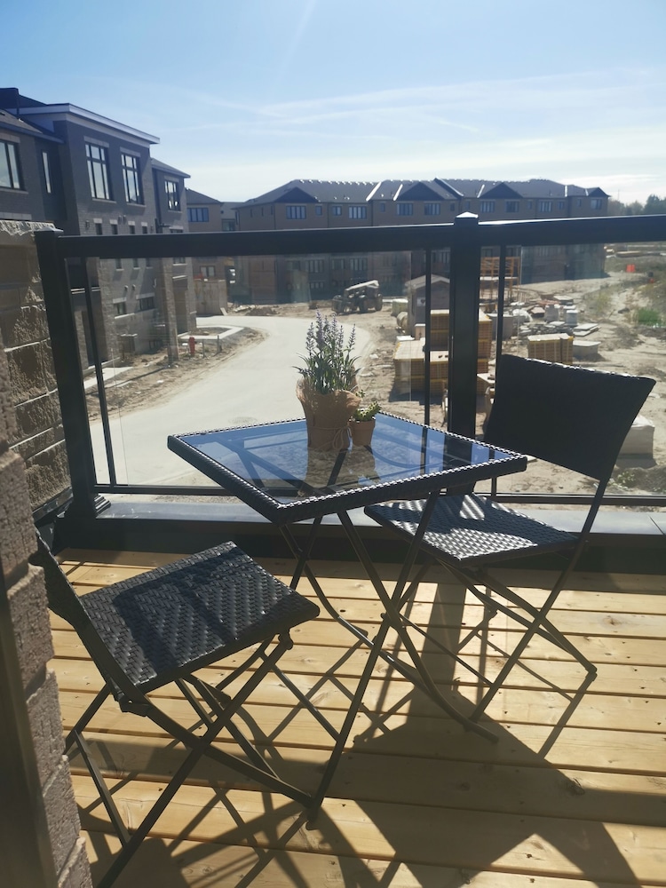 Barrie Comfort Lodging