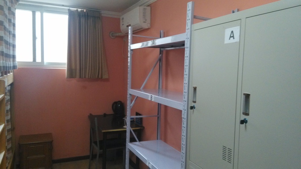 Lucky Family Hostel