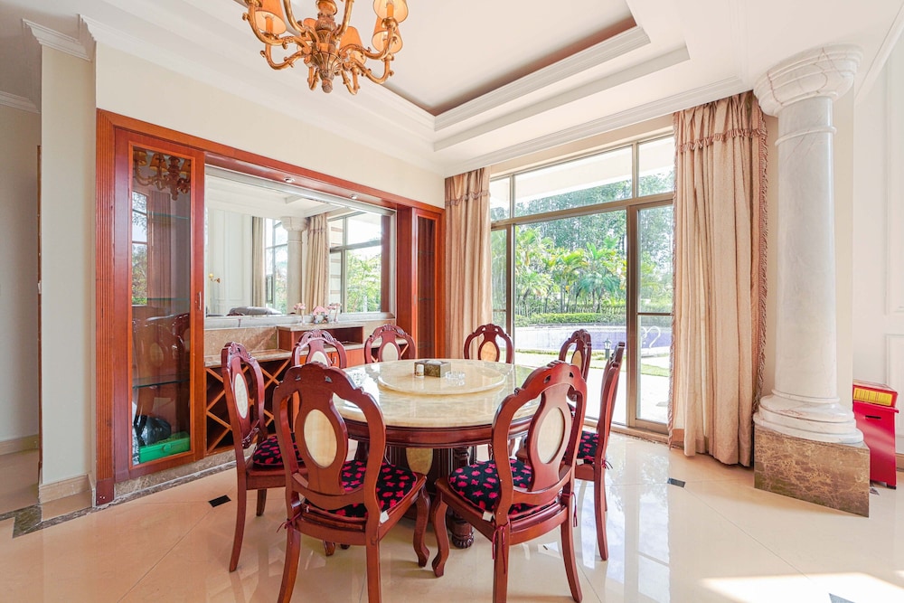 Milake Holiday Villa