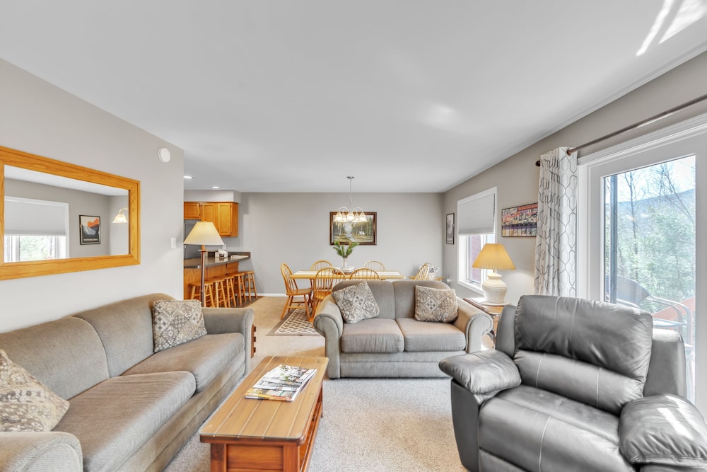 Fox Lair 29l - Cozy End Unit With Mountain Views 2 Bedroom Townhouse by The Summit at Gore Mountain