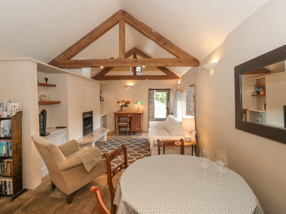 Wreath Green Annexe