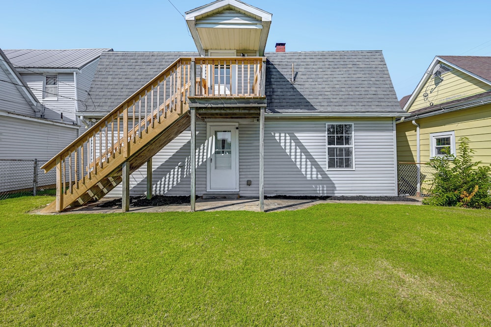 Pet-friendly Apt: Yard & Fire Pit in Boonville