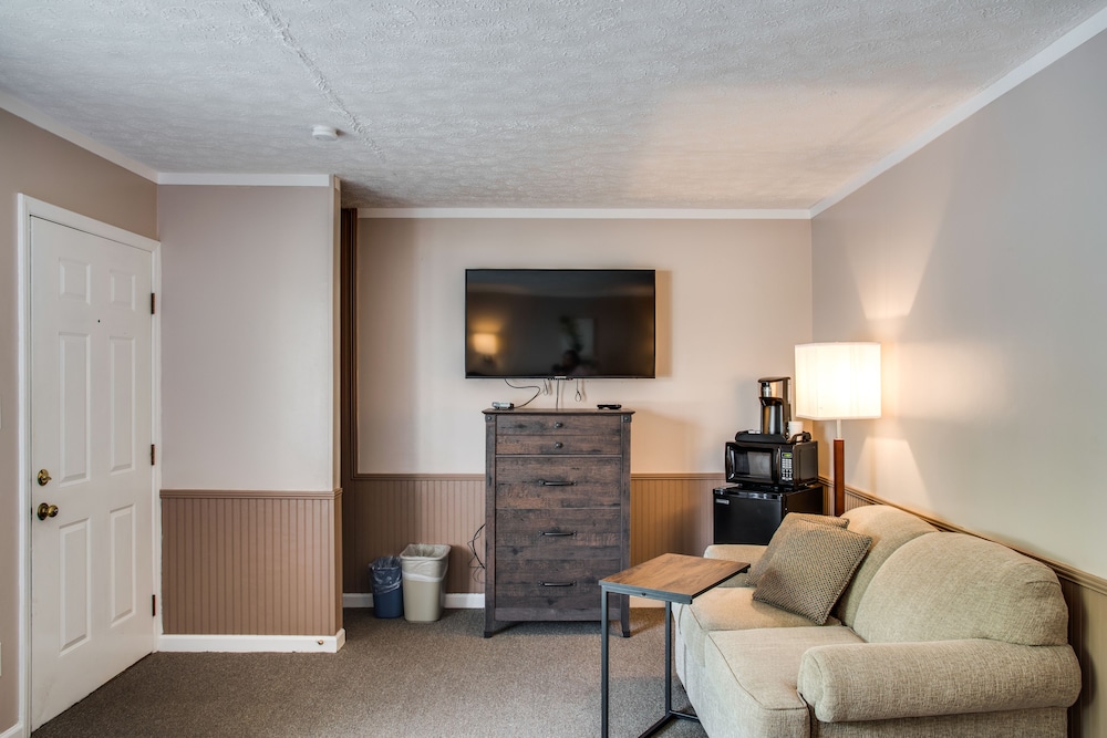 Boxwood Lodge