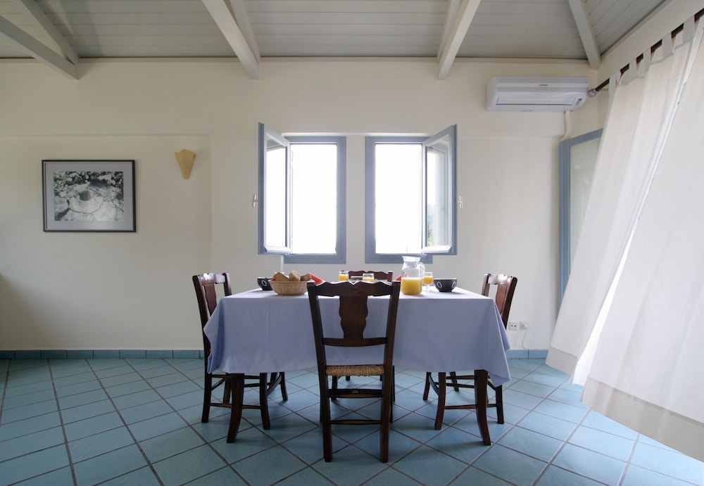 Mira Resort