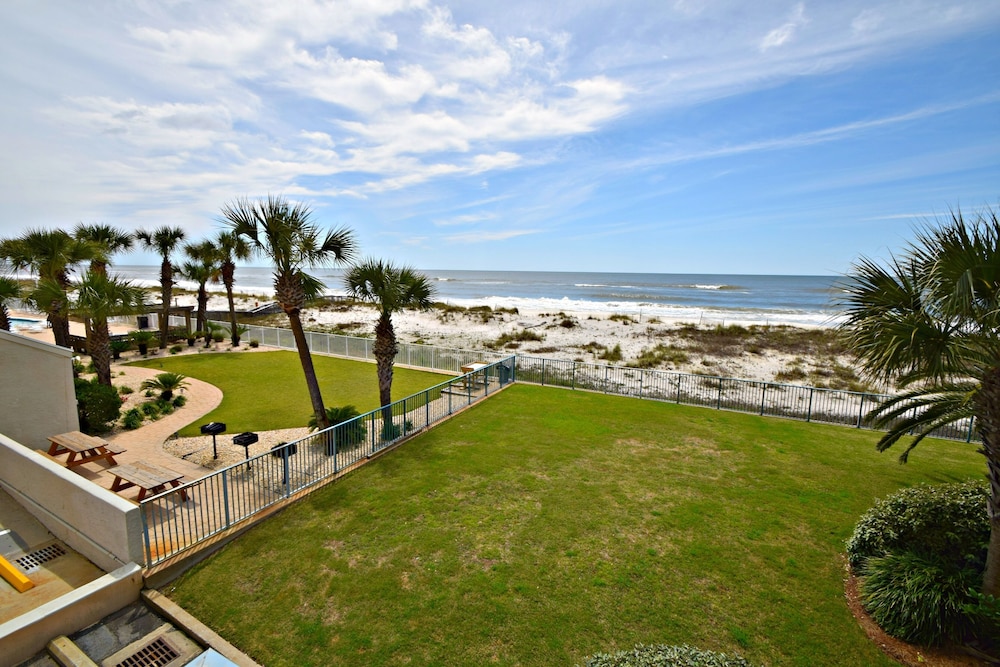 Surf Side Shores
