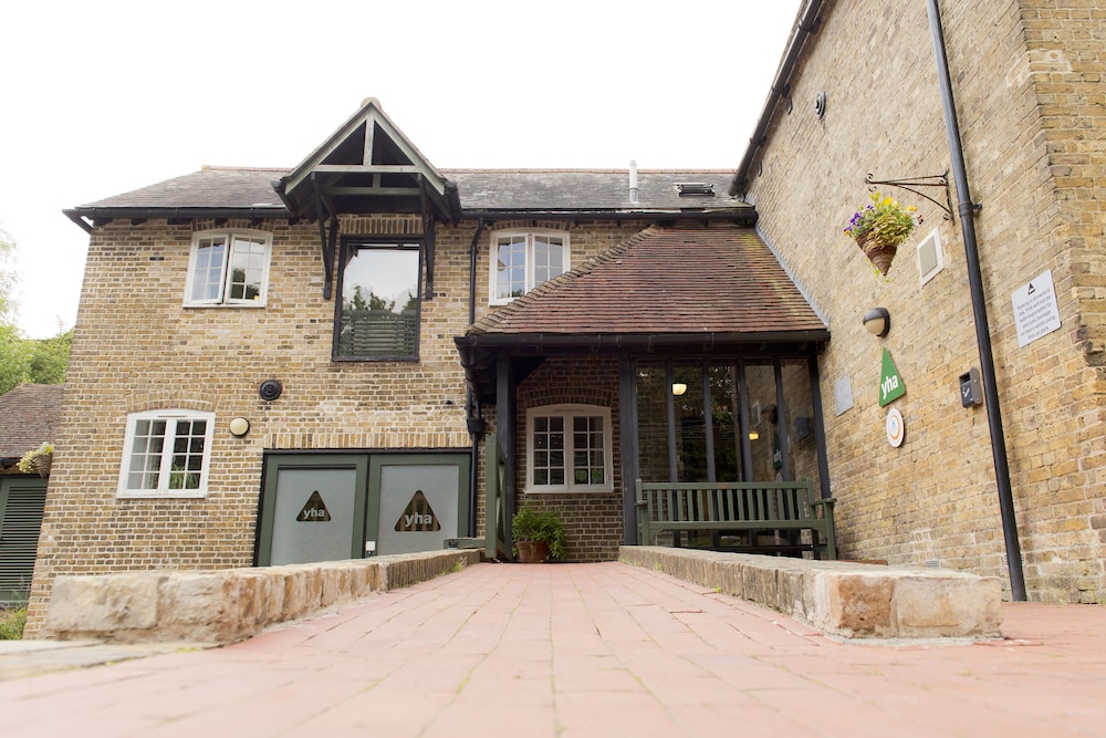 YHA Medway - Hostel