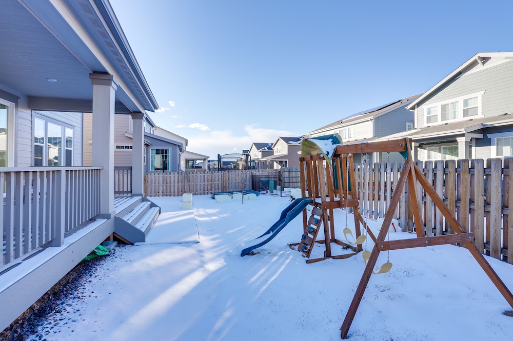Spacious Commerce City Home: 16 Mi to Denver! - Property Image 8