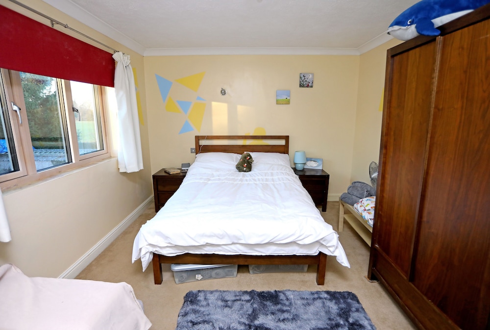 Picturesque Family Hideaway Chipping Ongar Essex