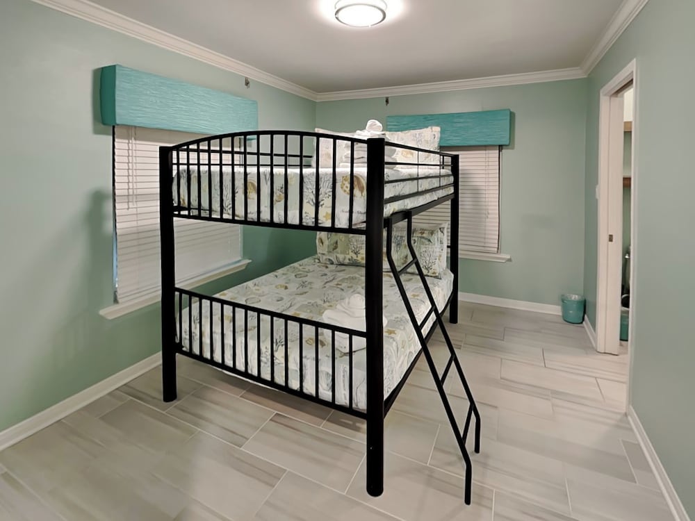 Harbor View Breeze by Ryson Vacation Rentals