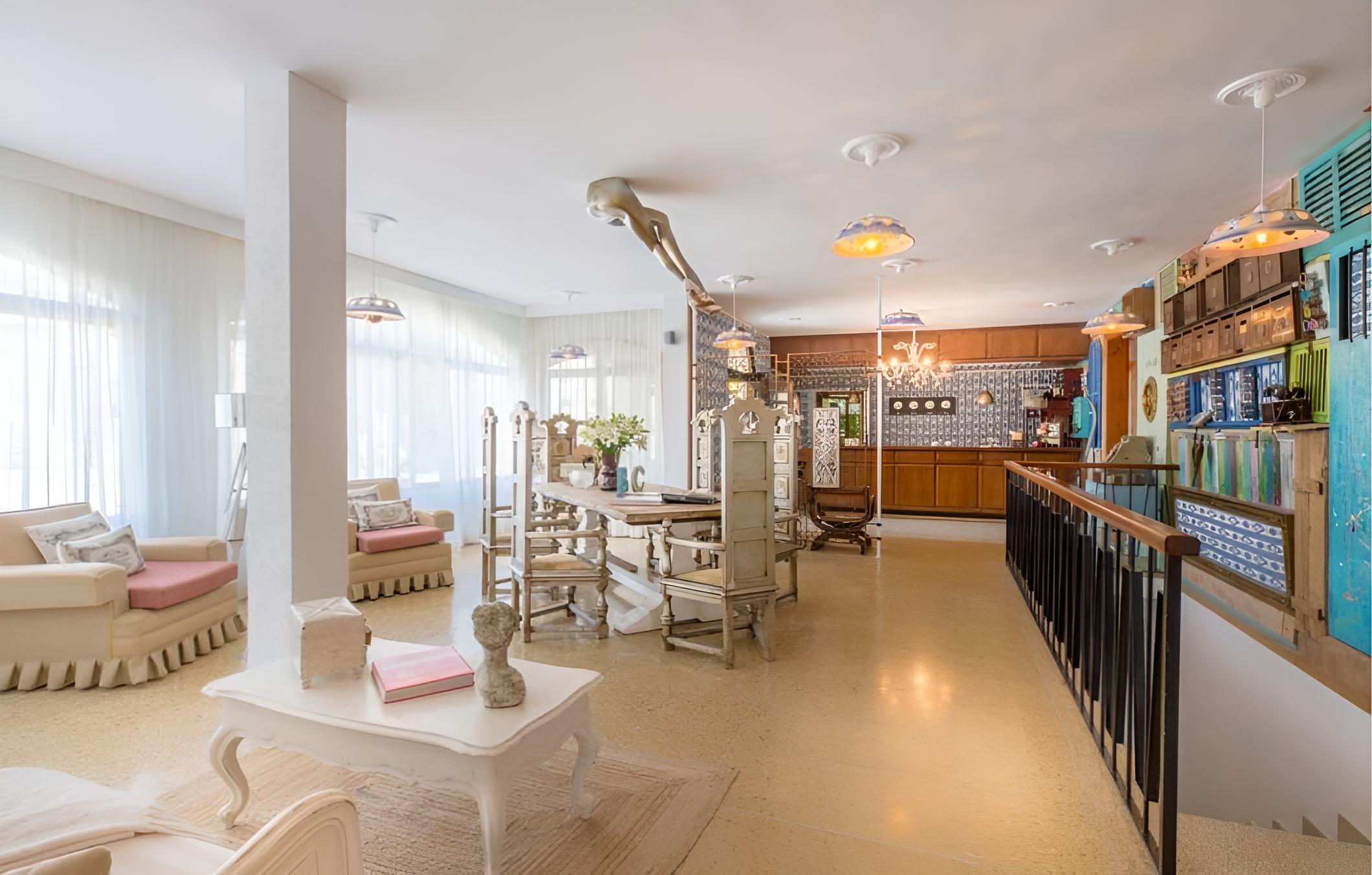 Bella Colina I Vintage Hotel est. 1953
