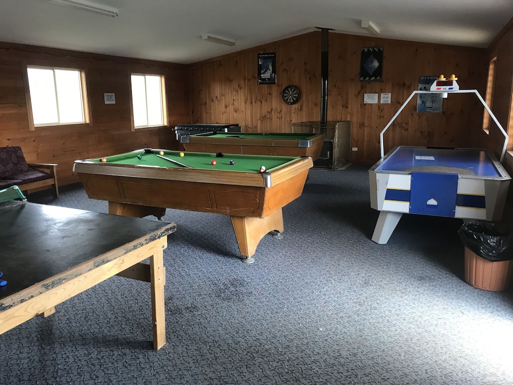 Cooba Holiday Motel