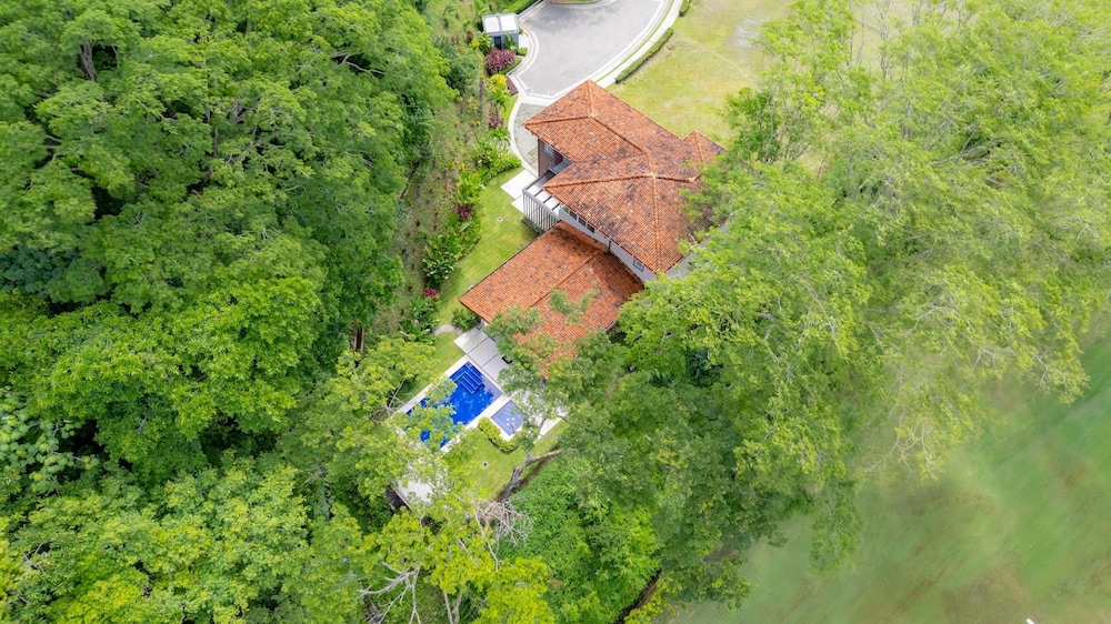 - Casa Forest 4 Bdrm Private Pool Family