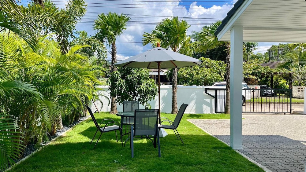 Khaolak Pool Villa With 3 Bedrooms