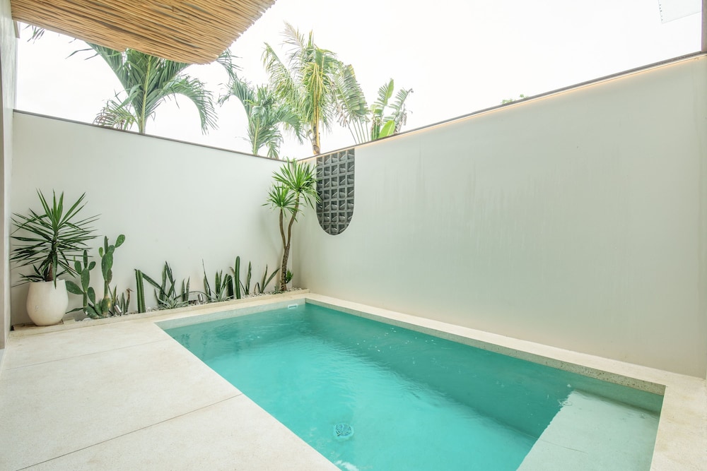 Sea Villa New 2Br Modern Villa Enclosed Living Bingin