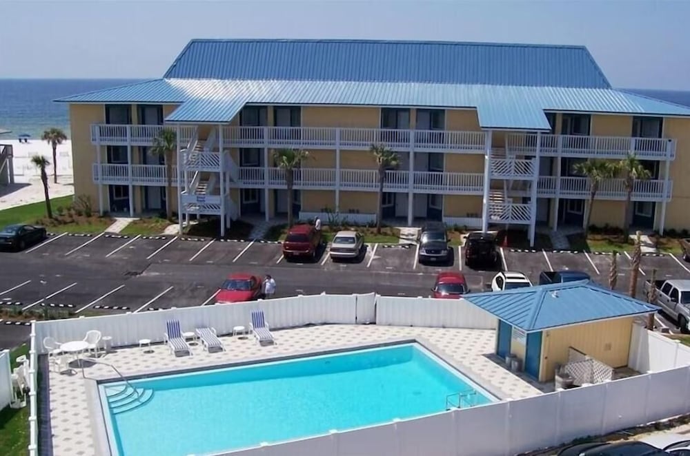 Island Sands 102