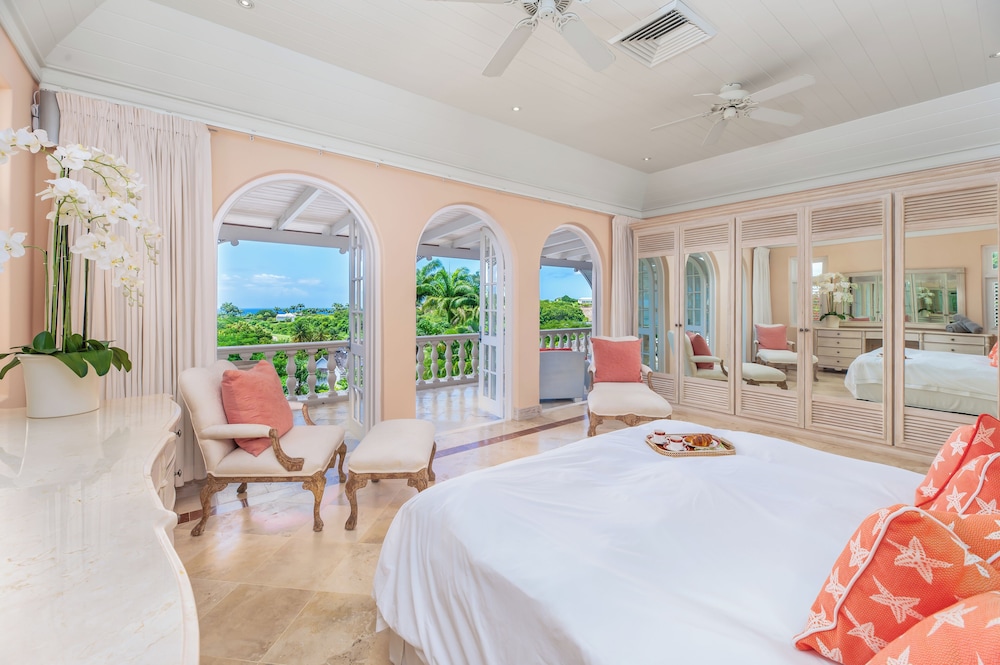 Waterfalls - 6 bed Peaceful and Secure Luxury