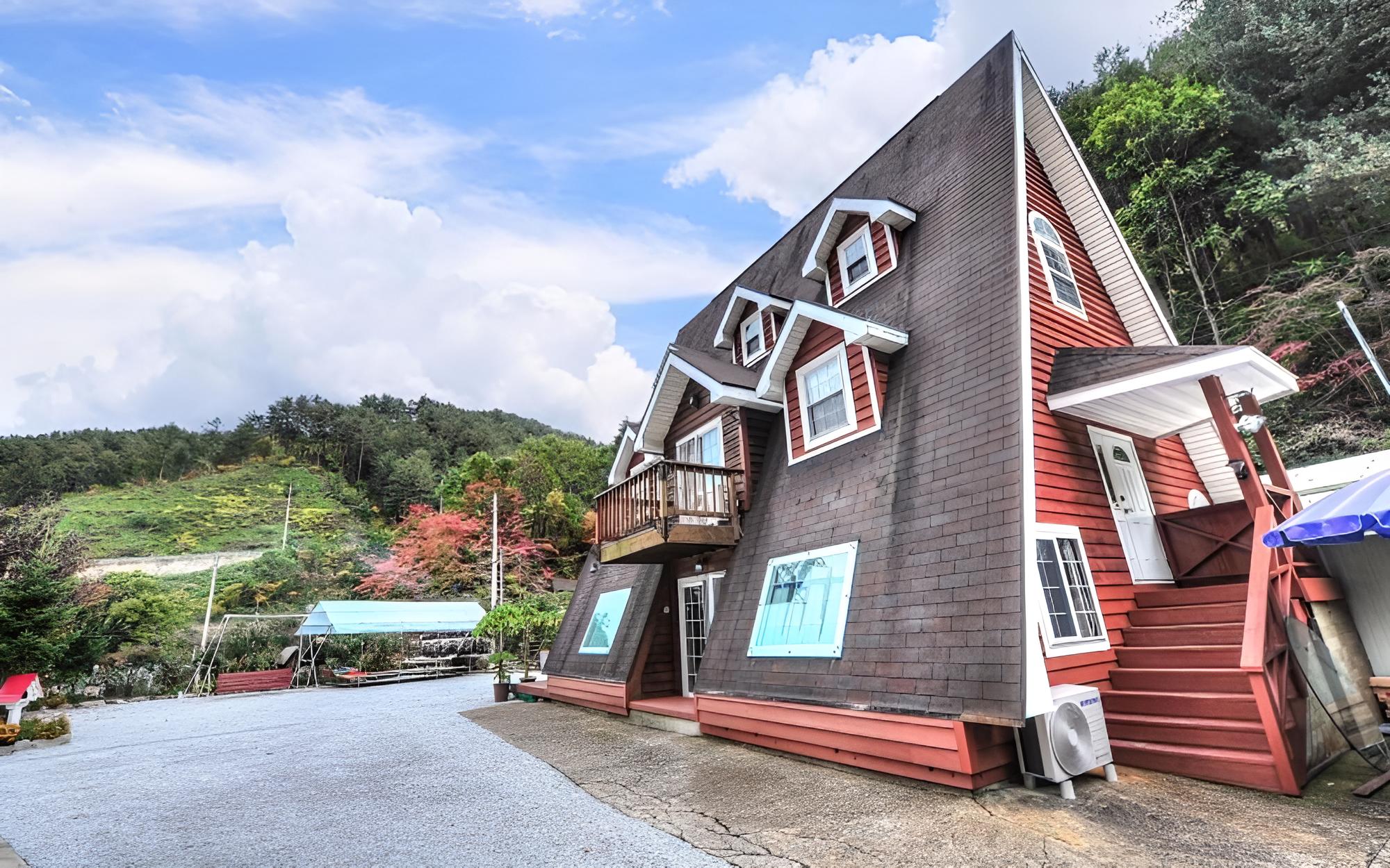 Gangneung Sapdangryeong Pension view 3
